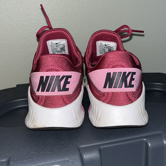 Pink Nike Metcons - Picture 4 of 5